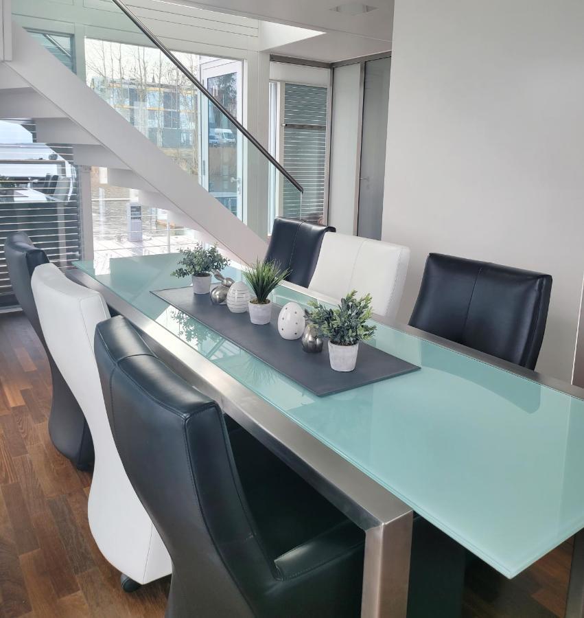 Schwimmendes Ferienhaus Silent Elsterheide エクステリア 写真