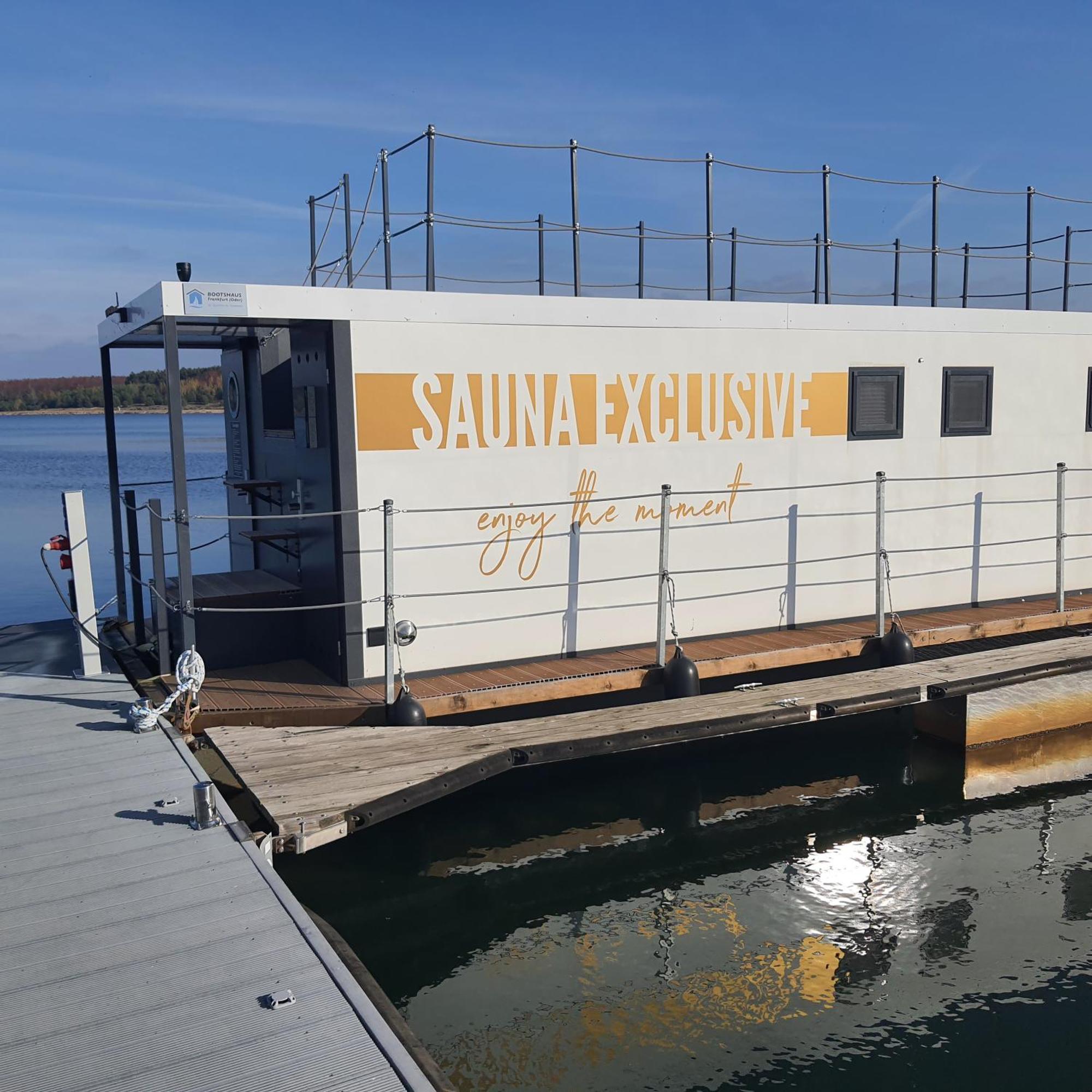 Schwimmendes Ferienhaus Silent Elsterheide エクステリア 写真