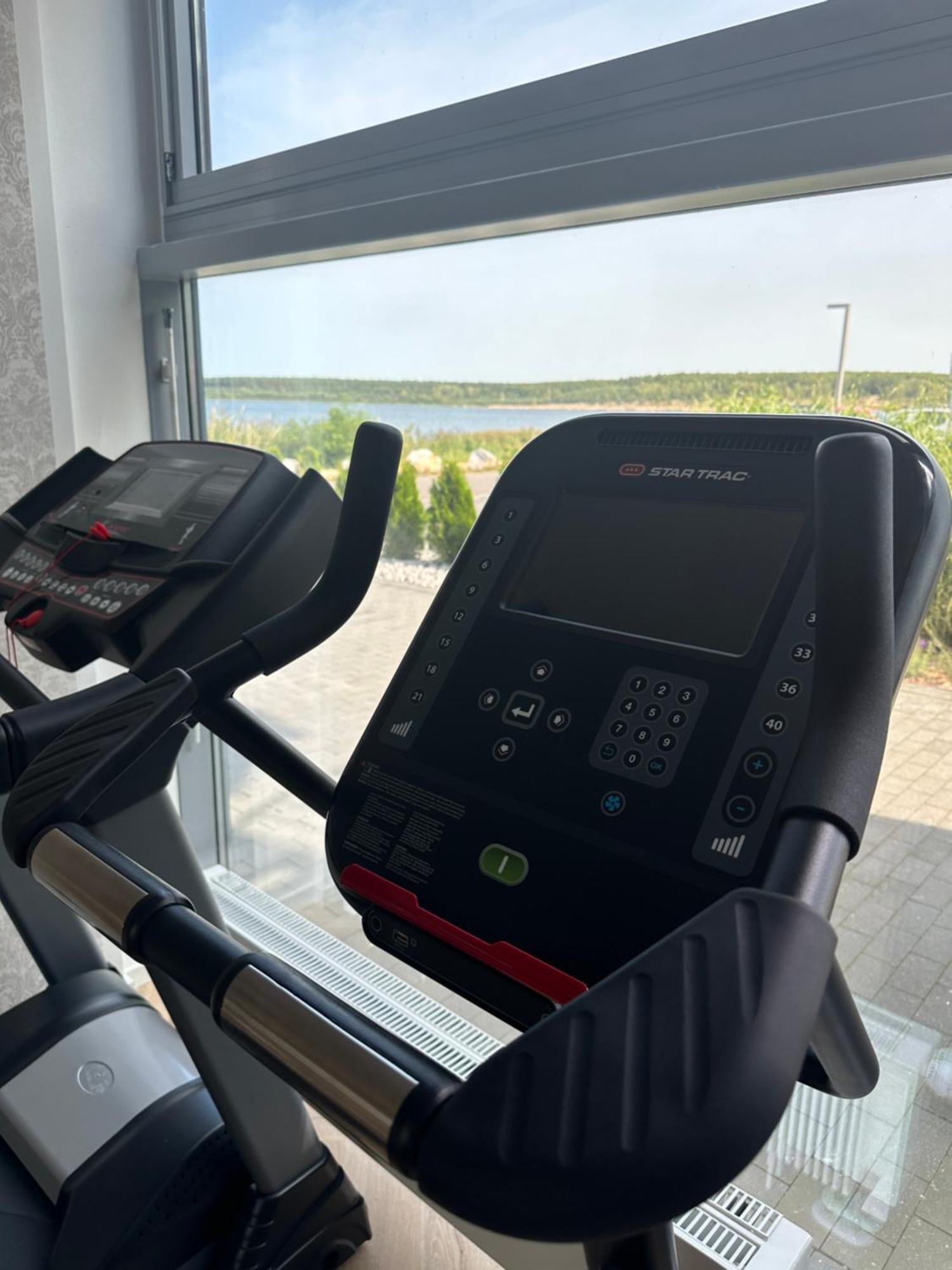 Schwimmendes Ferienhaus Silent Elsterheide エクステリア 写真