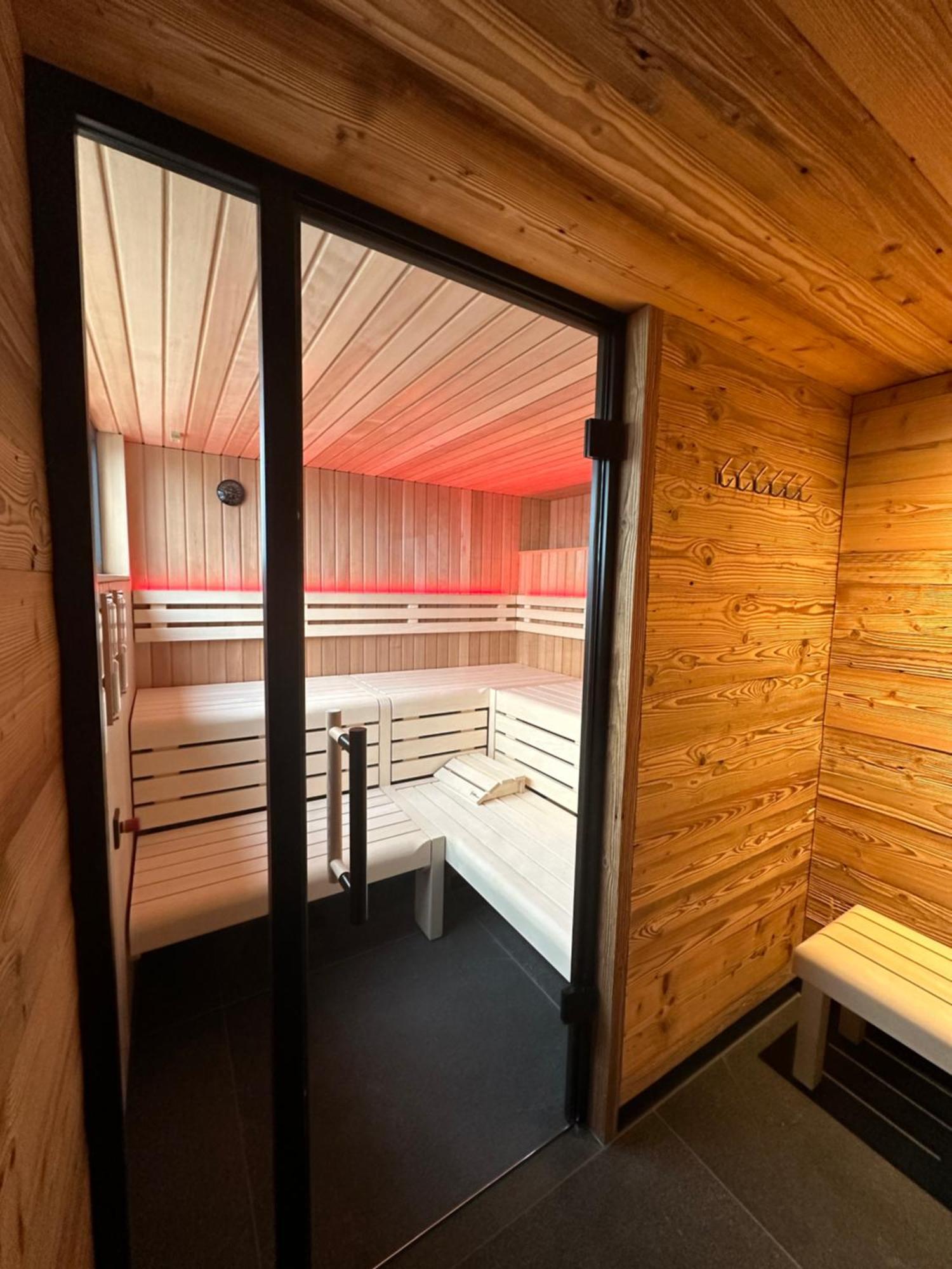 Schwimmendes Ferienhaus Silent Elsterheide エクステリア 写真